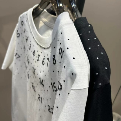Mua Chiếc áo phông màu đen cho đàn ông phụ nữ tùy chỉnh 100% Cotton 260Gsm online manufacture